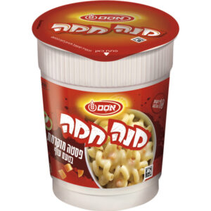 מנה חמה פסטה מוקרמת בדץ
